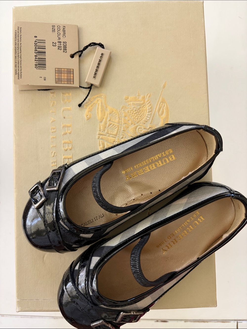 Burberry Black Patent Leather Ballet Flats with Signature Check Trim